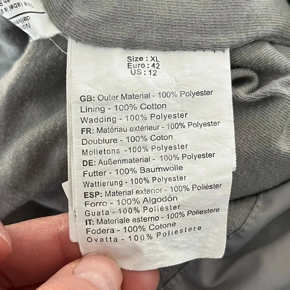 Bench/ Light grey vest/ Hidden zippered hood/ Size US X/L - Picture 12 of 16